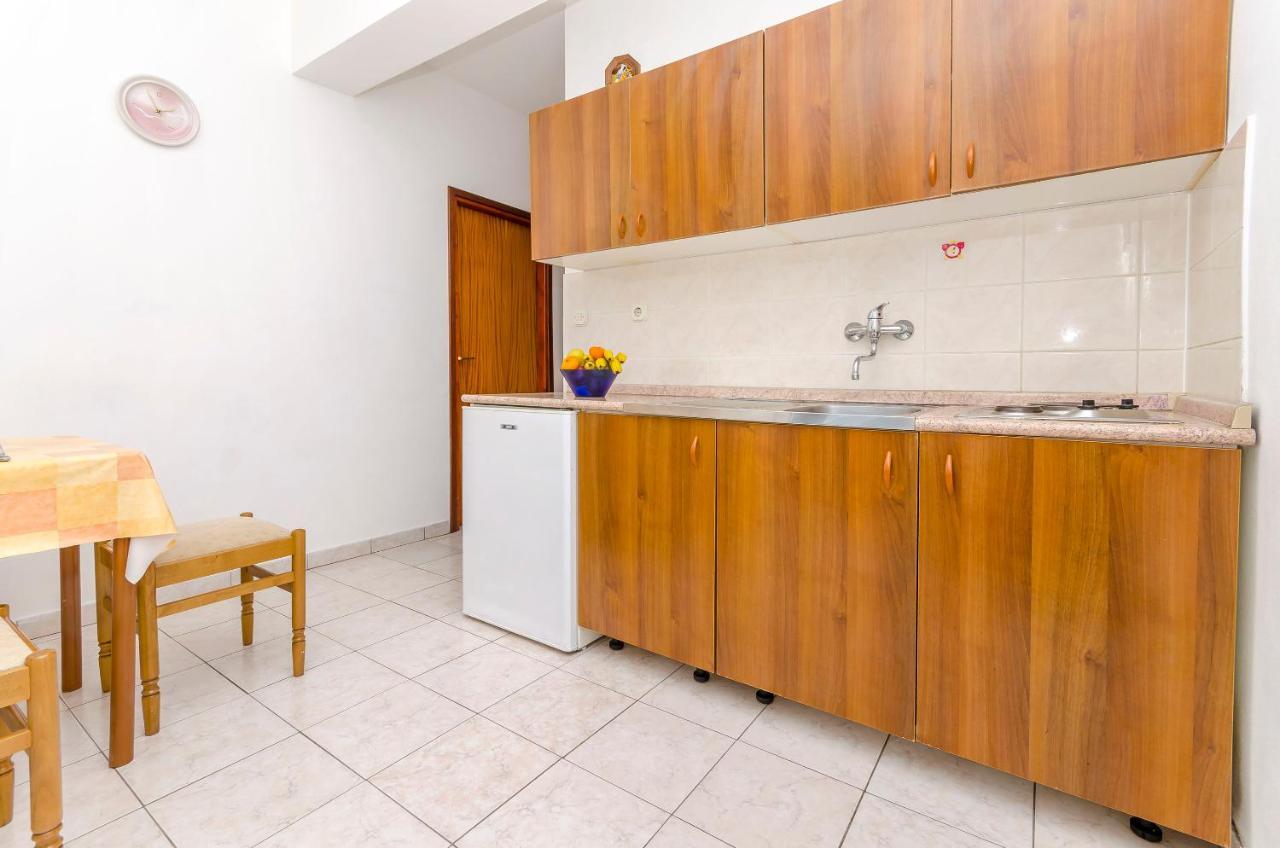 טרוגיר Apartments Tomislav מראה חיצוני תמונה